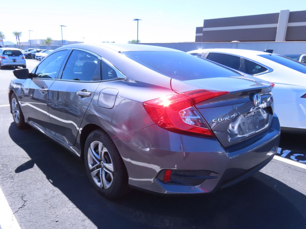 Thumbnail: 2018 Honda Civic - 4