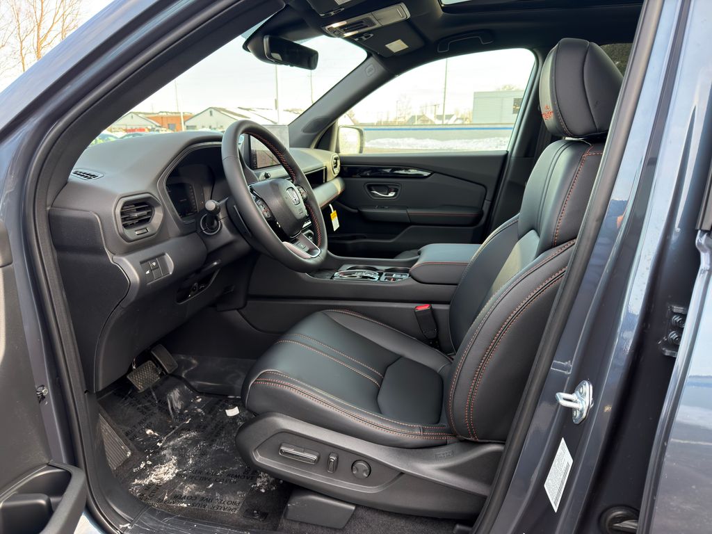 Thumbnail: 2026 Honda Pilot - 18