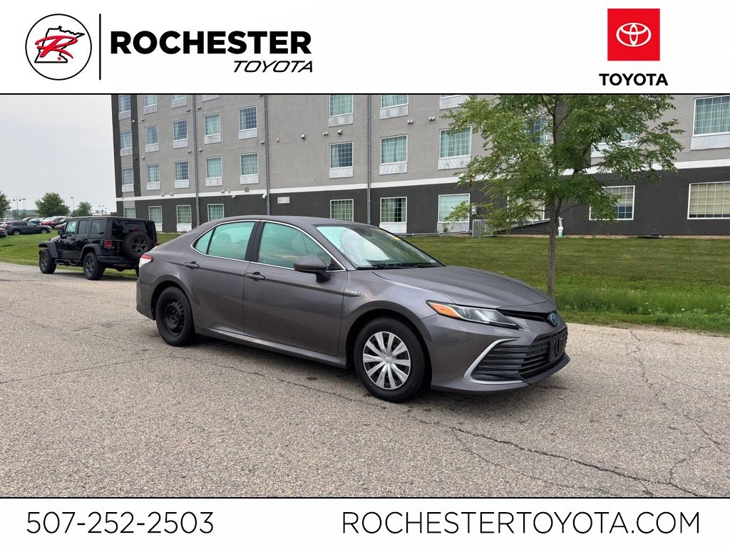 2021 Toyota Camry Hybrid LE FWD