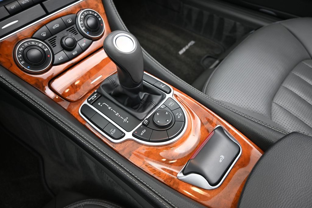 2006 Mercedes-Benz SL 55 AMG 