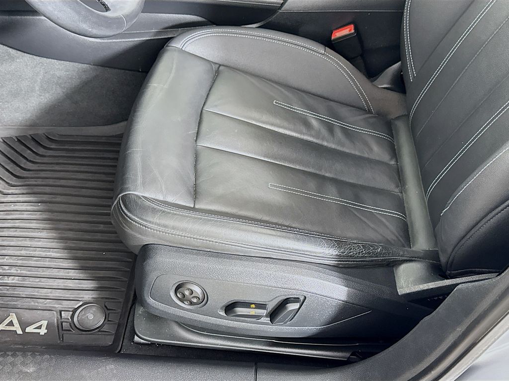 Thumbnail: 2021 Audi A4 - 19