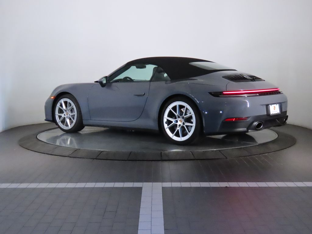 Thumbnail: 2025 Porsche 911 - 3