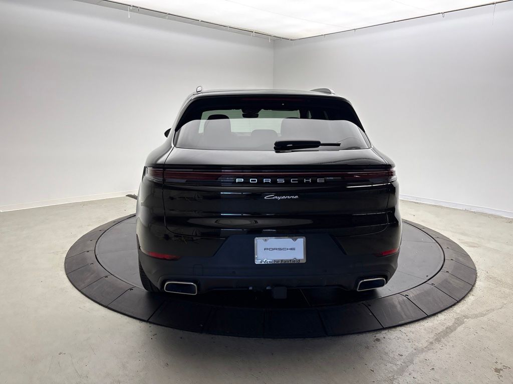 Thumbnail: 2026 Porsche Cayenne - 6