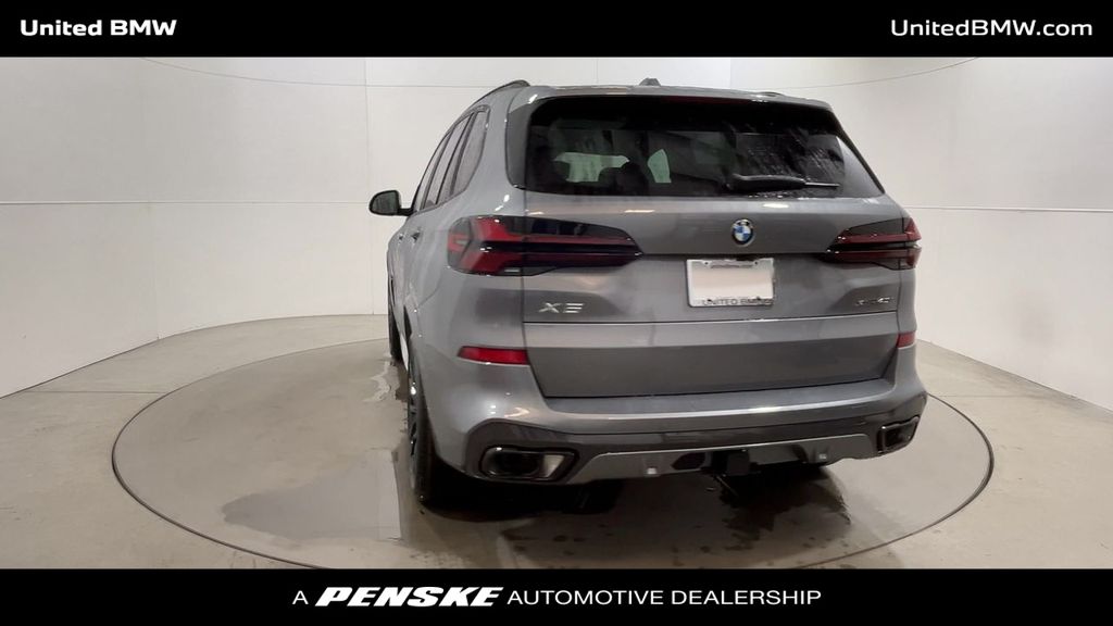 2025 BMW X5 xDrive40i 7