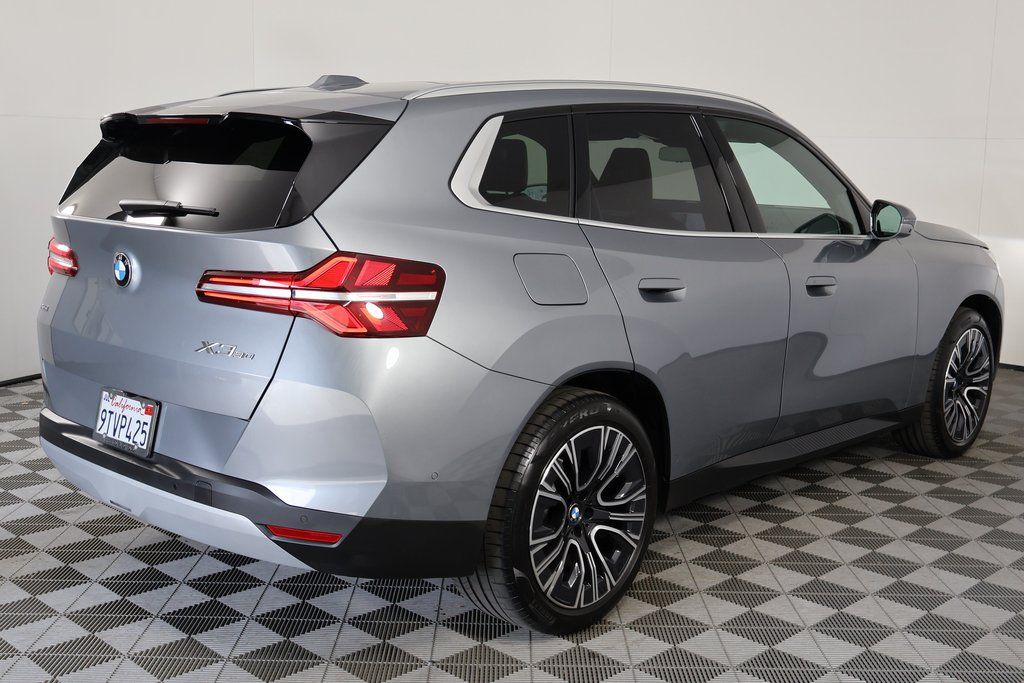 Thumbnail: 2025 BMW X3 - 4