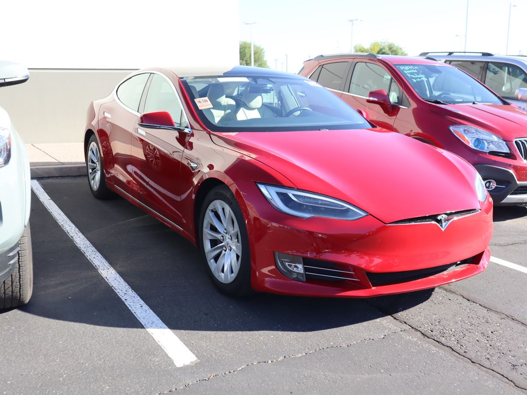Thumbnail: 2018 Tesla Model S - 3