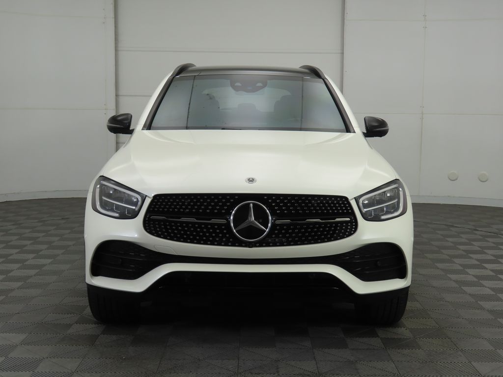 2021 Mercedes-Benz GLC 300 2