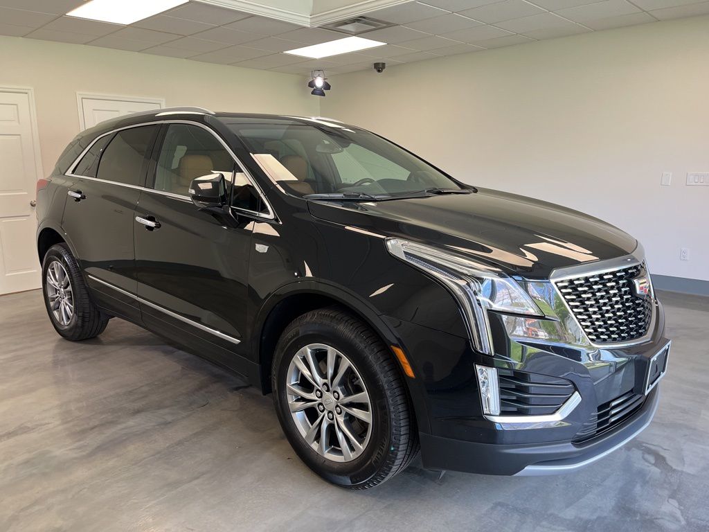 used 2023 Cadillac XT5 car, priced at $30,995
