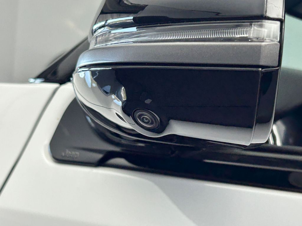 New 2026 Bright White Clearcoat Jeep Summit Obsidian image 30