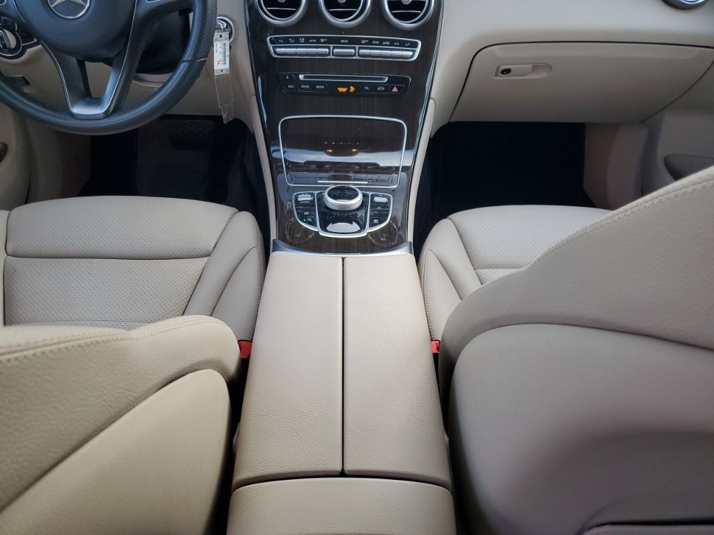 Used Car 2019 Mercedes-benz Glc  Glc 300 For Sale Under $20,000 In Austin, Texas