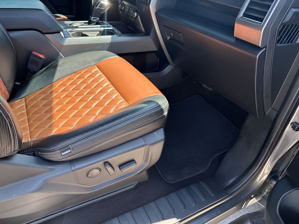 Used Car 2019 Ford F-150  Xlt For Sale Under $25,000 In Austin, Texas