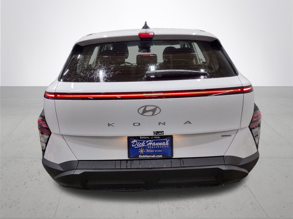 2026 Hyundai Kona SE