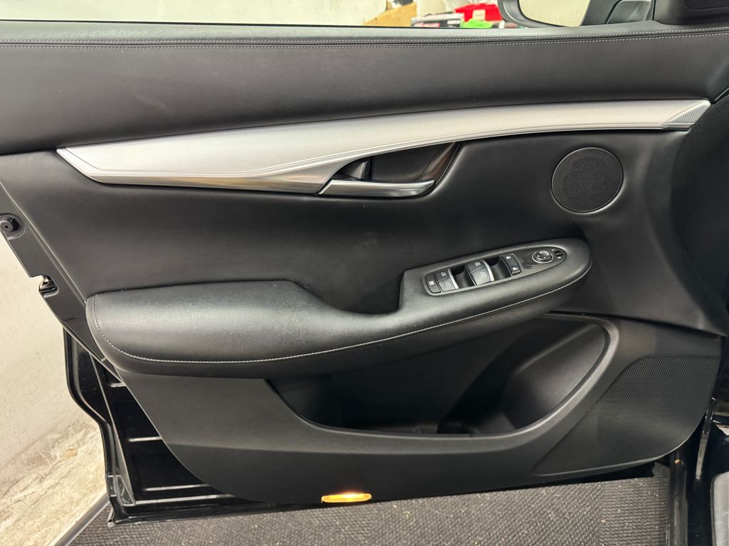 2021 INFINITI QX50 LUXE