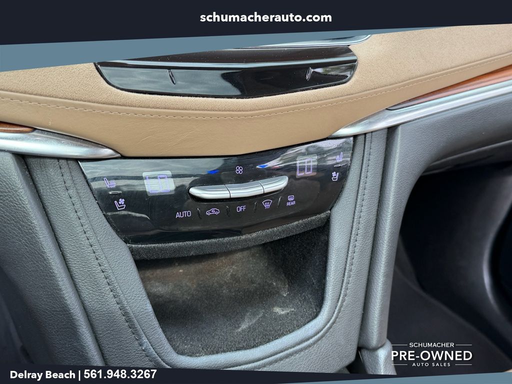 used 2017 Cadillac XT5 car, priced at $17,777