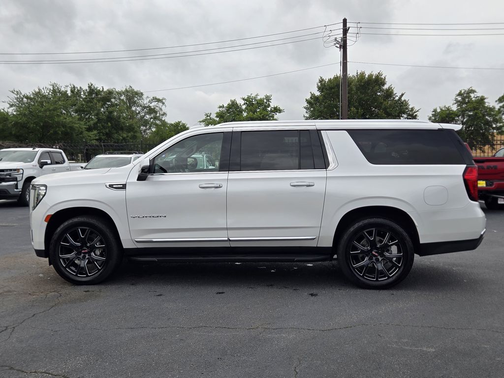 2021 GMC Yukon XL SLT White at Bayway Cadillac of The Woodlands