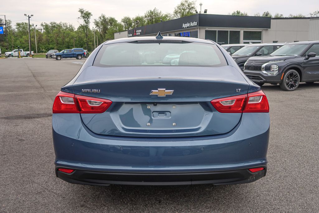 2024 Chevrolet Malibu FWD 1LT