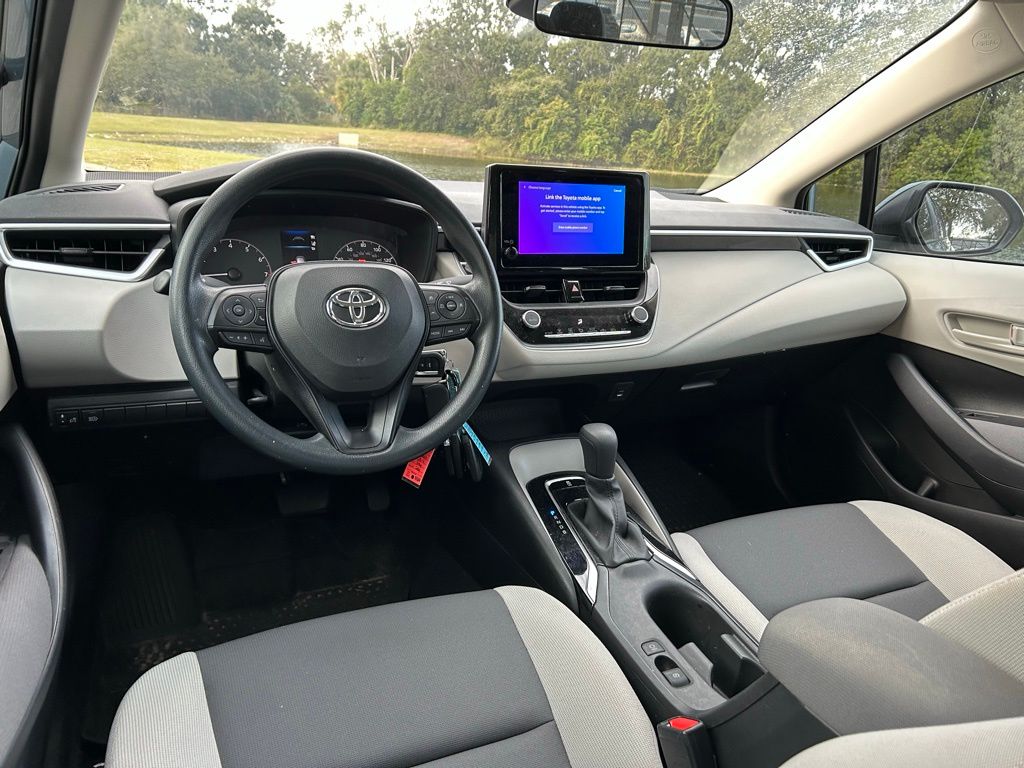 Thumbnail: 2024 Toyota Corolla - 12