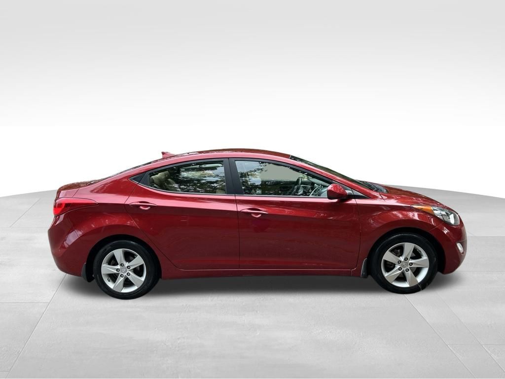 Used 2012 Red Hyundai GLS image 6