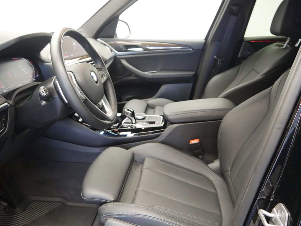 Thumbnail: 2023 BMW X3 - 17