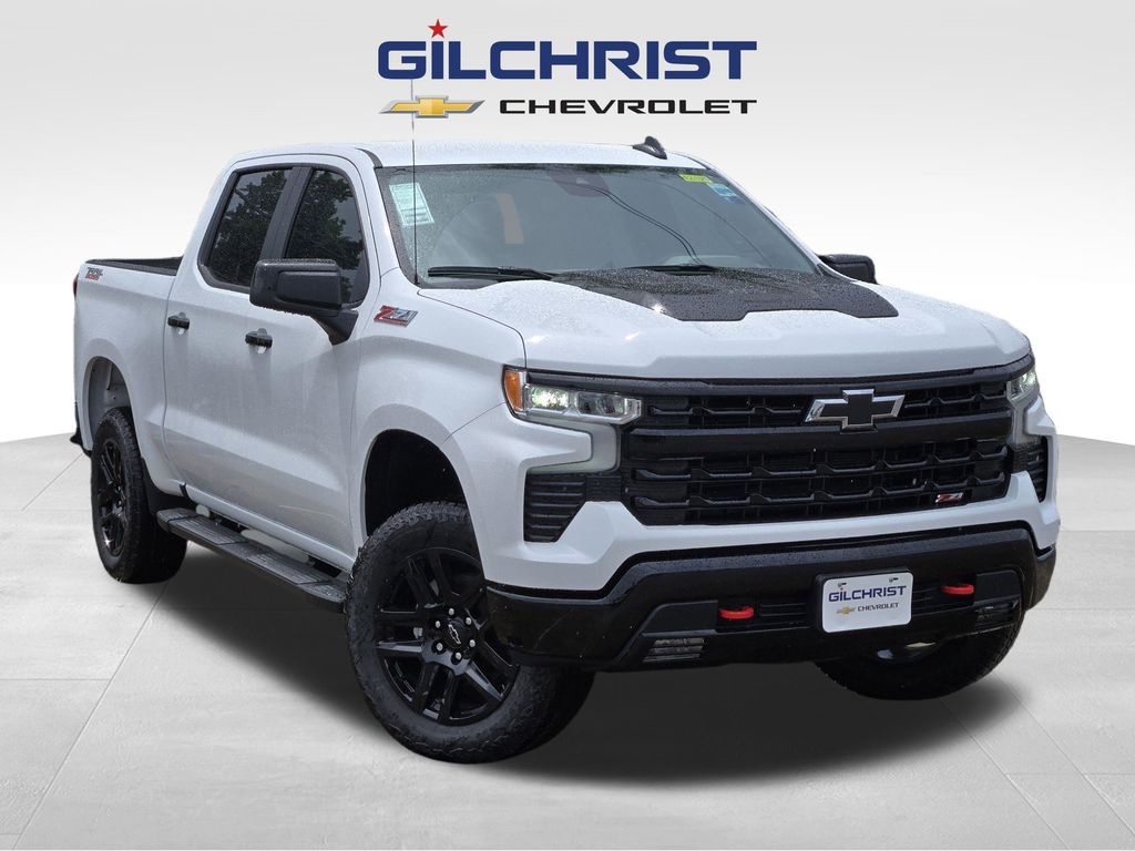 Summit White 2026 Chevrolet Silverado 1500 Pickup Truck Four-Wheel Drive Automatic
