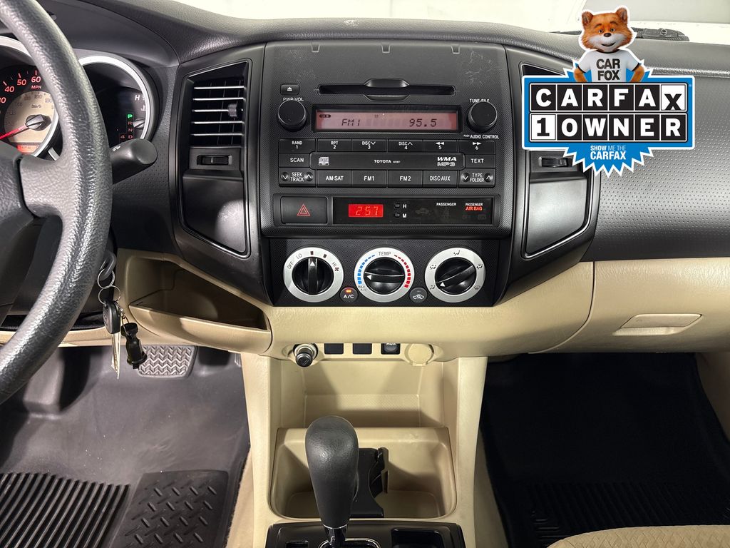 Used 2009  Toyota PreRunner image 25