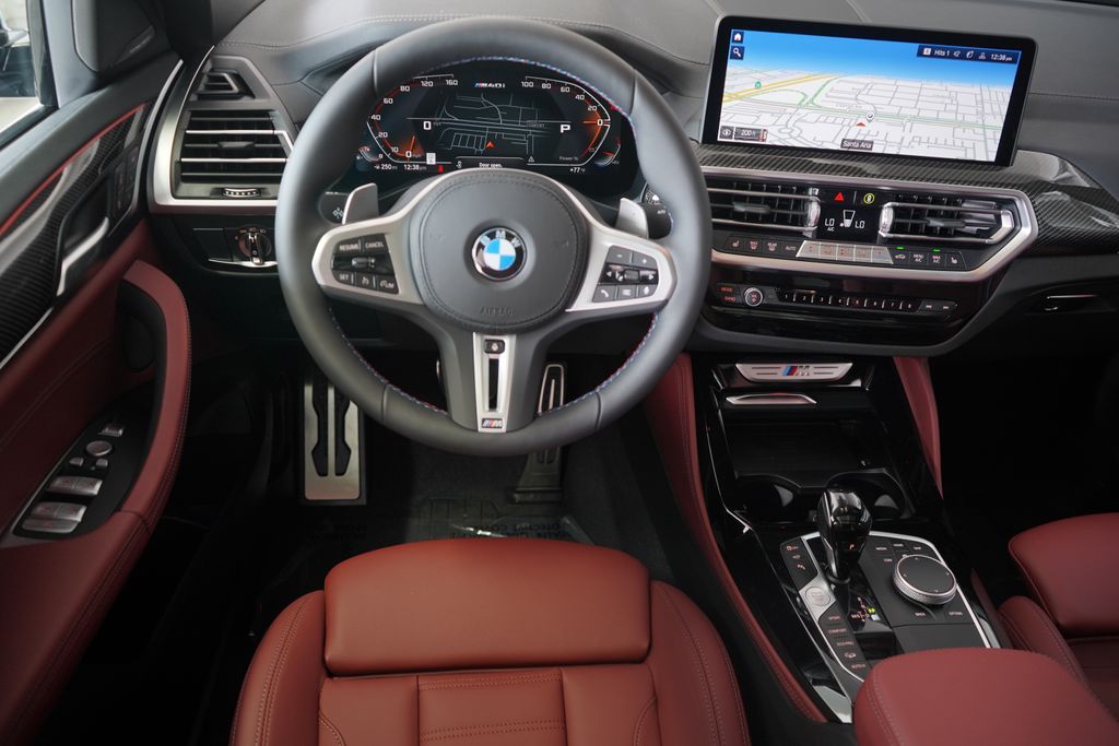 2025 BMW X4 M40i 18
