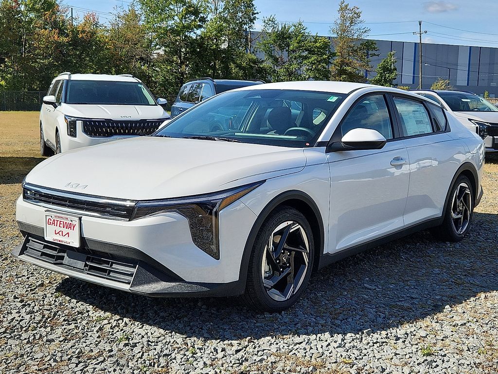 2025 Kia K4