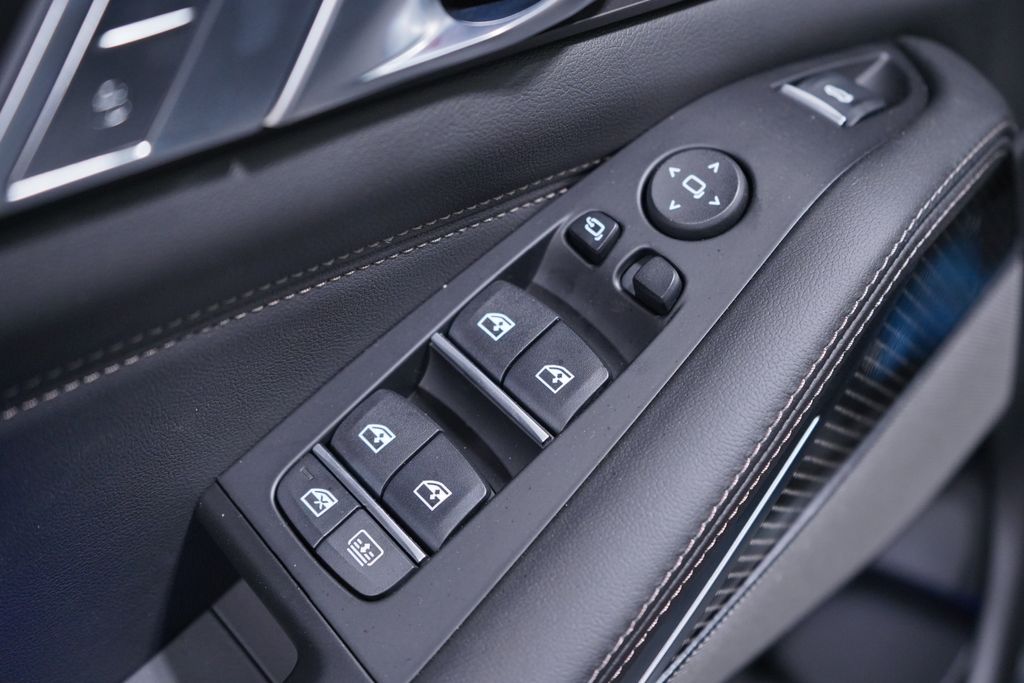 Thumbnail: 2027 BMW X7 - 19