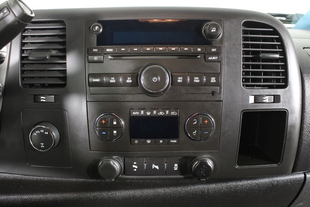 Used 2013 Chevrolet Silverado 1500 for sale in 