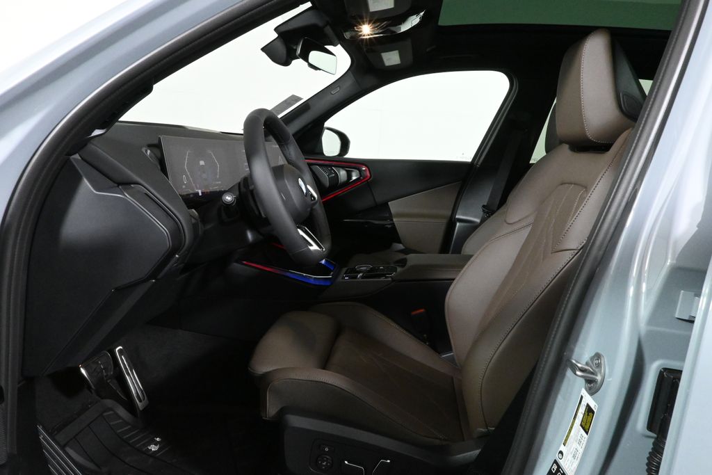 Thumbnail: 2026 BMW X3 - 3