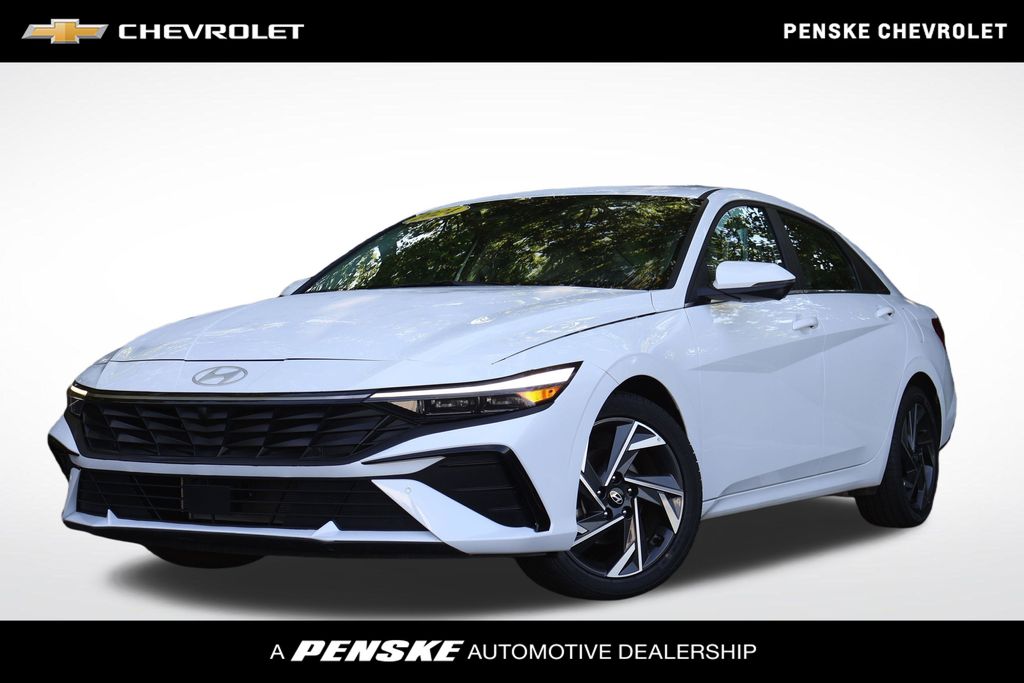 Thumbnail: 2024 Hyundai Elantra - 1