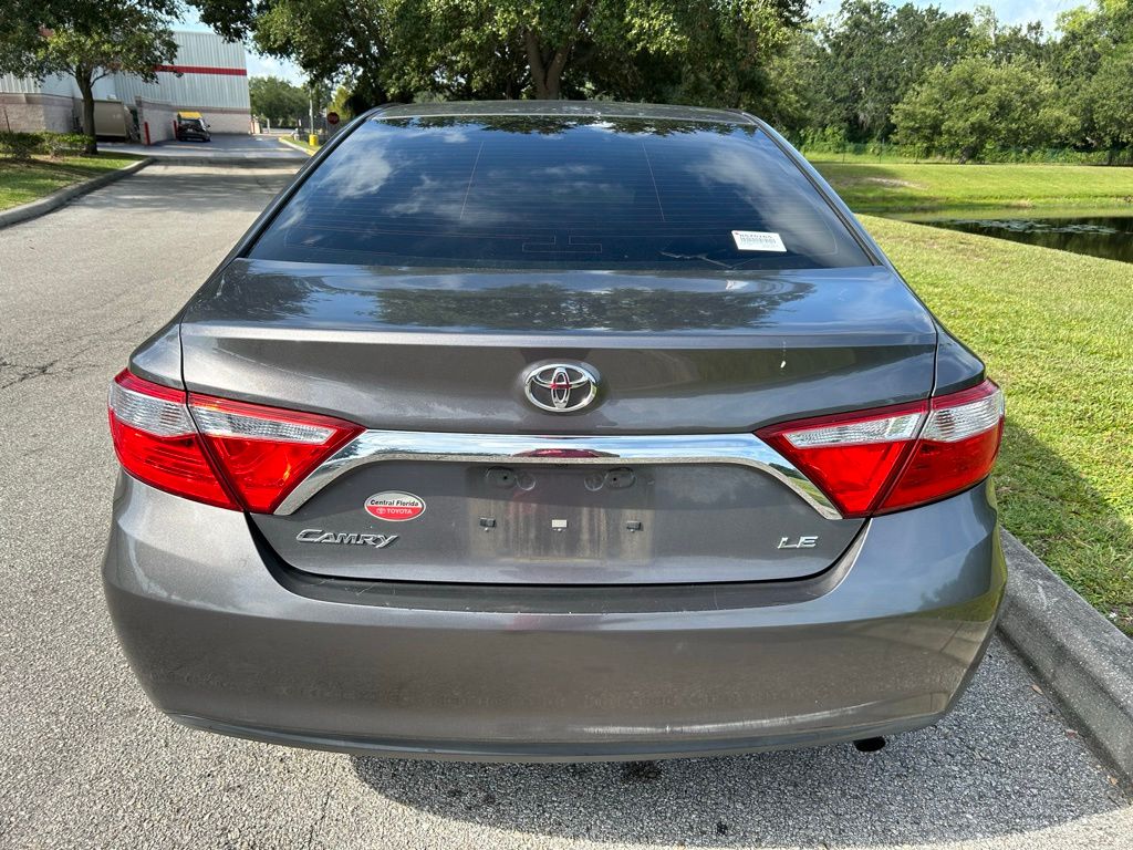 Thumbnail: 2016 Toyota Camry - 4