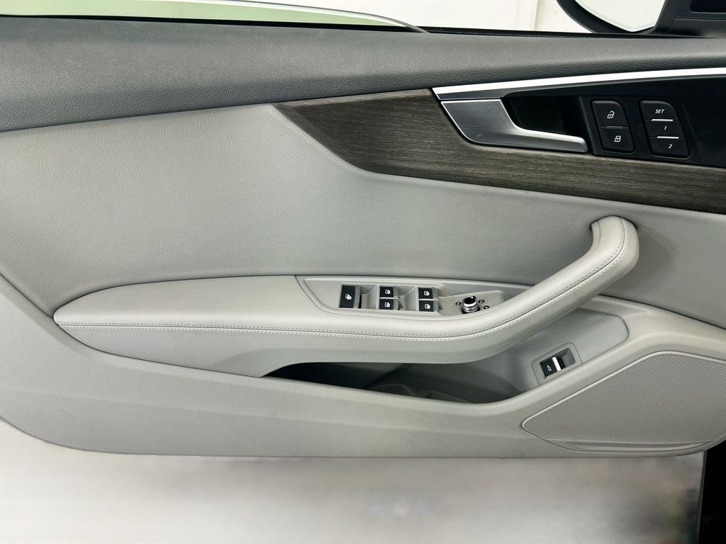 Thumbnail: 2019 Audi A5 - 23