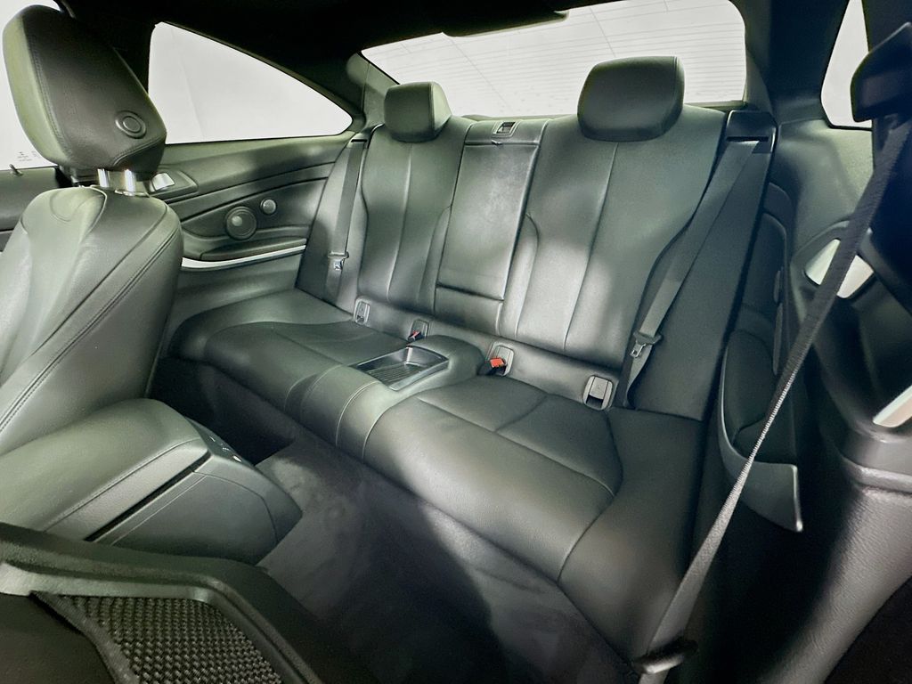 Thumbnail: 2017 BMW 4 Series - 25