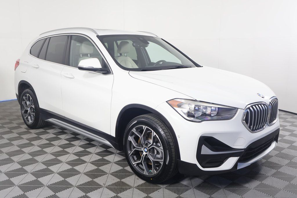 2021 BMW X1 sDrive28i 3