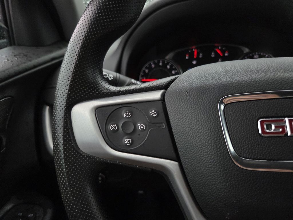 Used 2024 GMC Terrain SUV