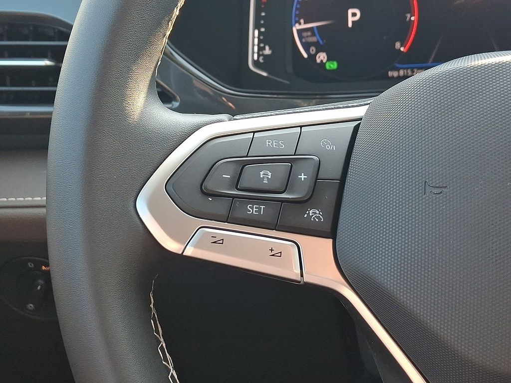 2022 Volkswagen Taos 1.5T SEL White at Auto Express Mitsubishi