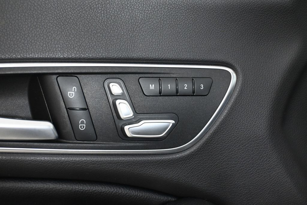 2019 Mercedes-Benz CLA 250 30