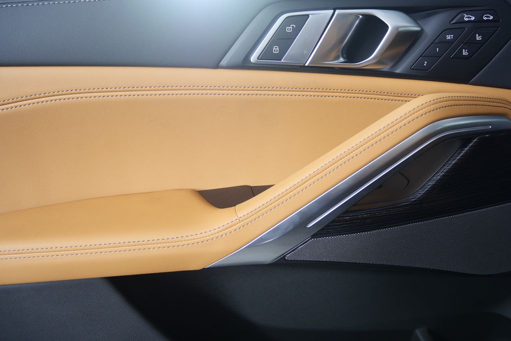 Thumbnail: 2026 BMW X6 - 10