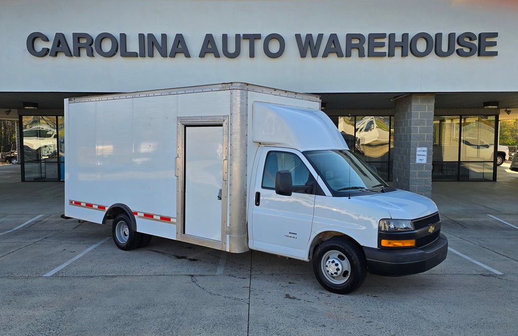 2023 Chevrolet Express Chassis 4500 Cutaway 177