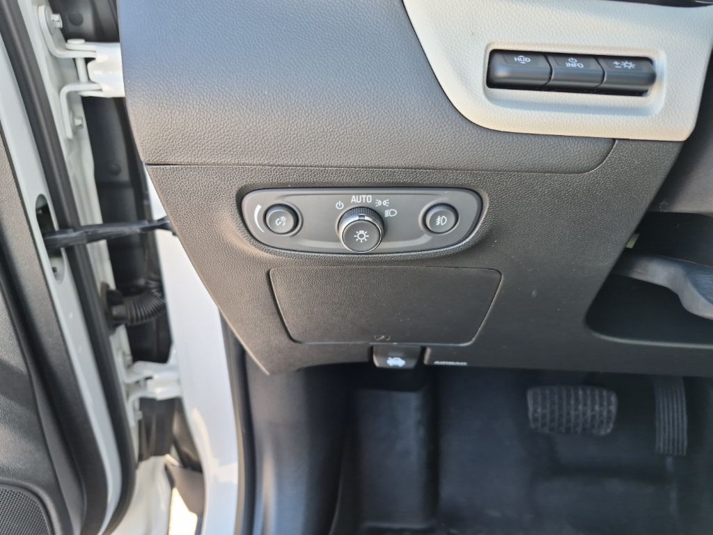 Used Car 2023 Buick Encore Gx  Essence For Sale Under $25,000 In Austin, Texas