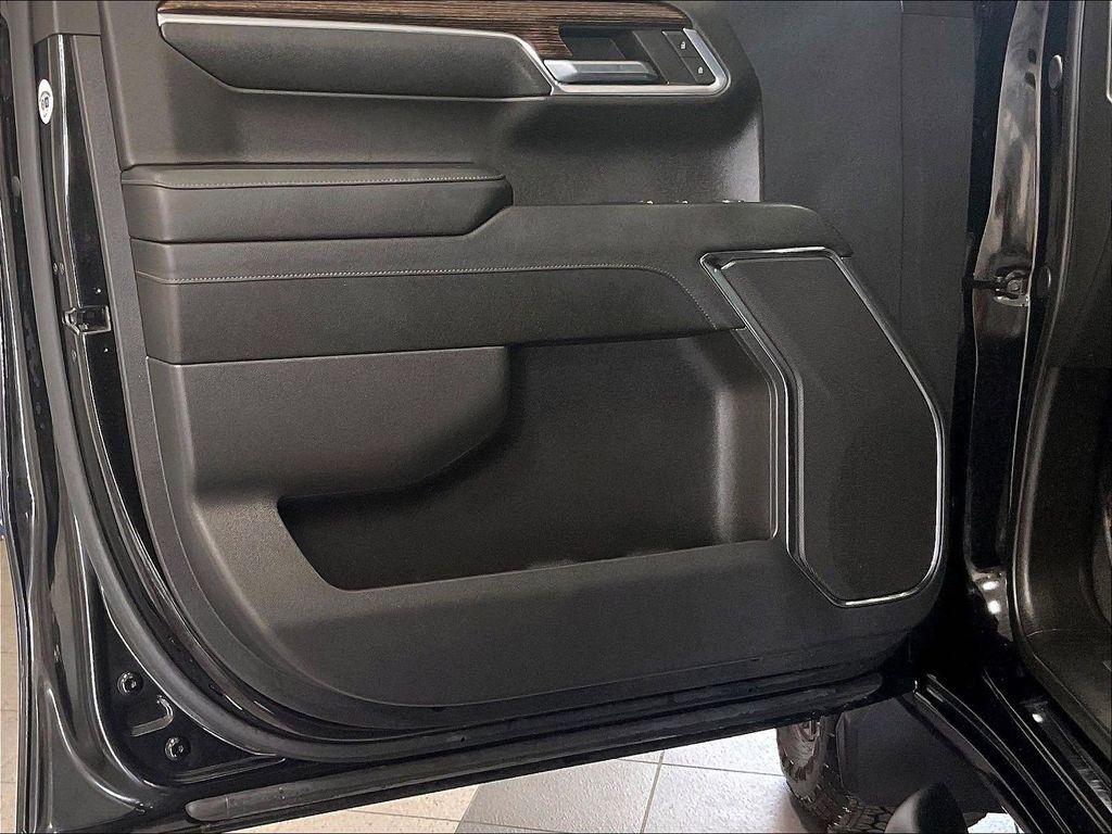 2024 GMC Sierra 1500 — photo 9