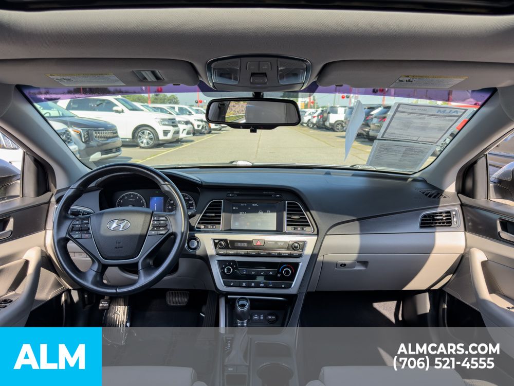 Used 2017 Gray Hyundai Sport image 18