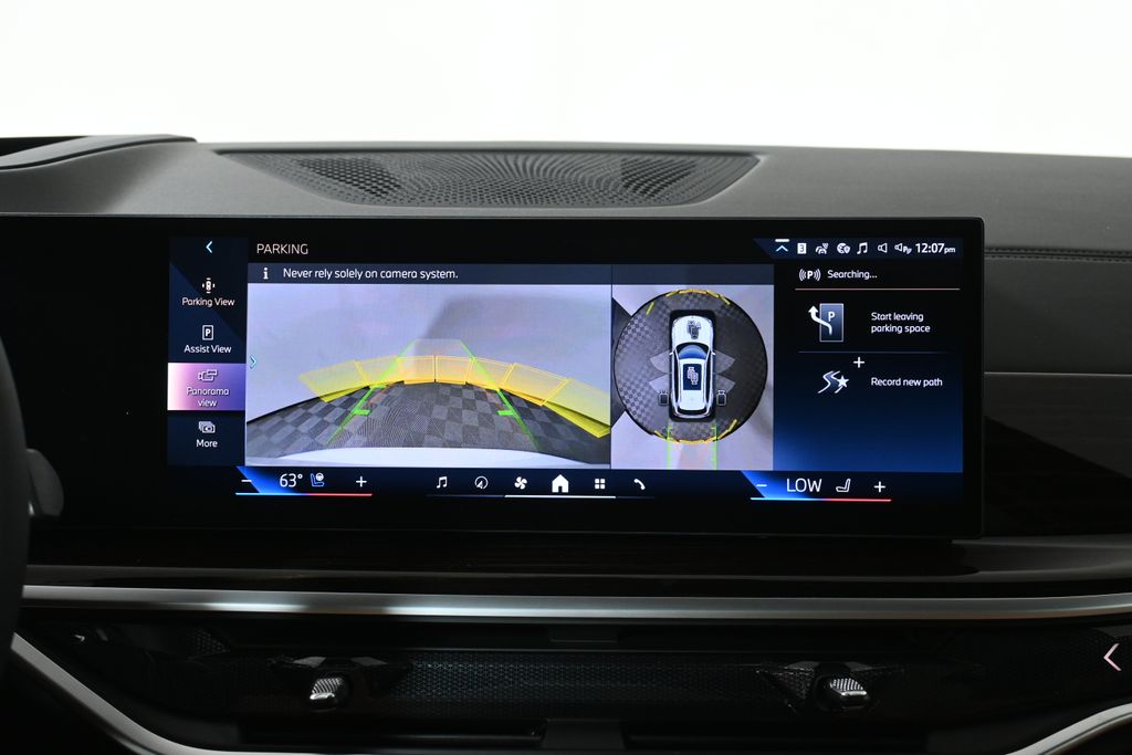 Thumbnail: 2026 BMW X5 - 22