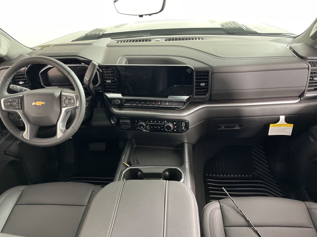 Thumbnail: 2026 Chevrolet Silverado 2500 - 19