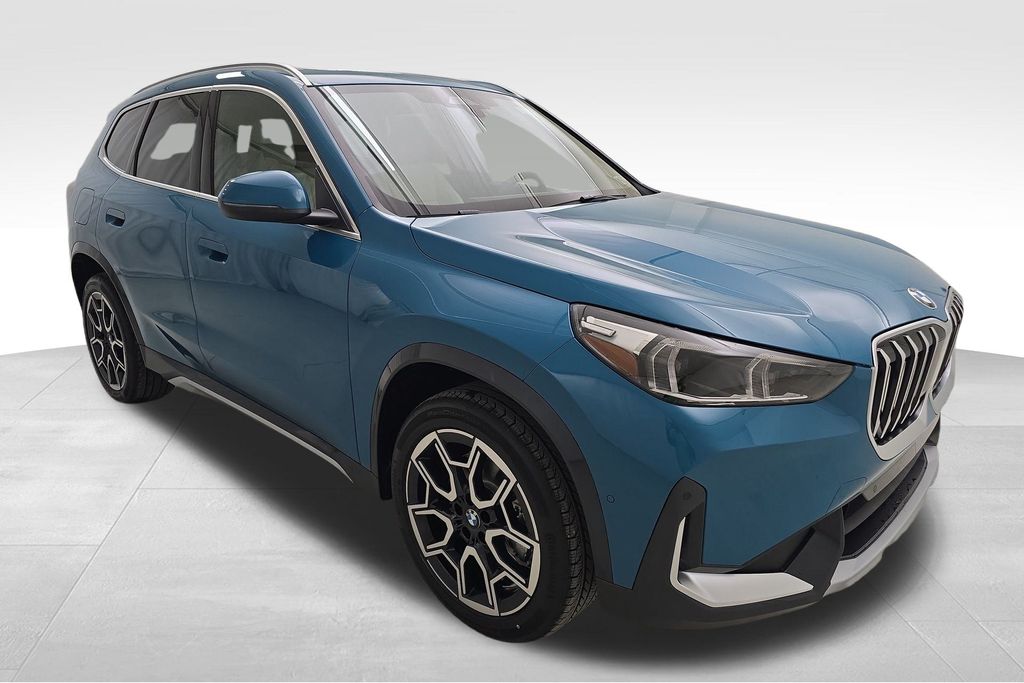 2025 Bmw X1 XDrive28i photo 2