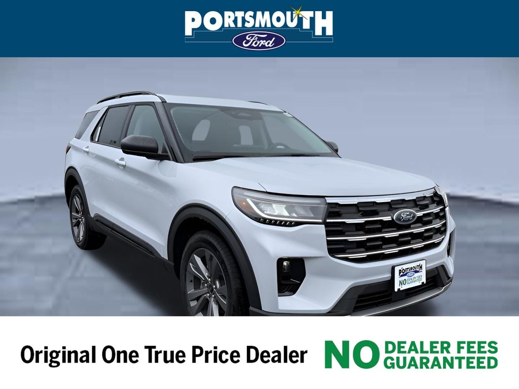 Space White Metallic 2026 Ford Explorer Active AWD SUV / Crossover All-Wheel Drive Automatic