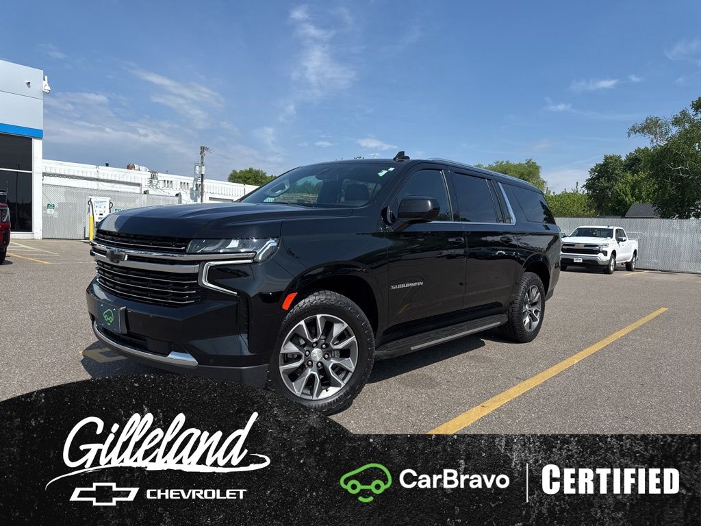 Black 2022 Chevrolet Suburban LT 4WD SUV / Crossover Four-Wheel Drive Automatic