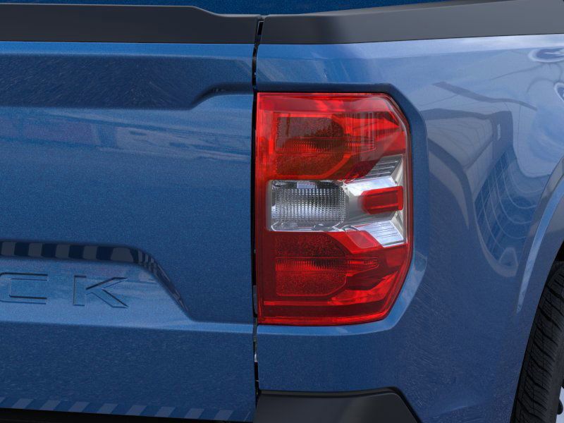 2025 Ford Maverick XL photo