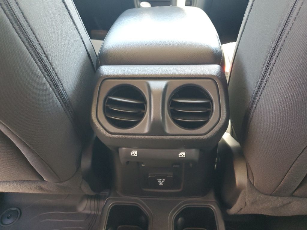 Used Car 2021 Jeep Gladiator  Sport For Sale Under $30,000 In Austin, Texas